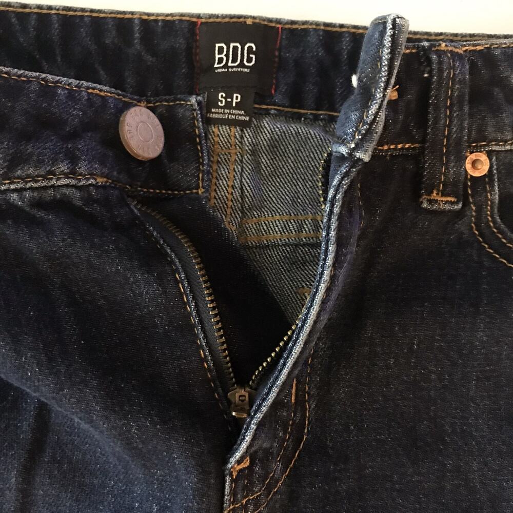 BDG Denim Skirt Womens Small Urban Outfitters Asymmetrical Mini Frayed Hem NEW - Picture 5 of 6